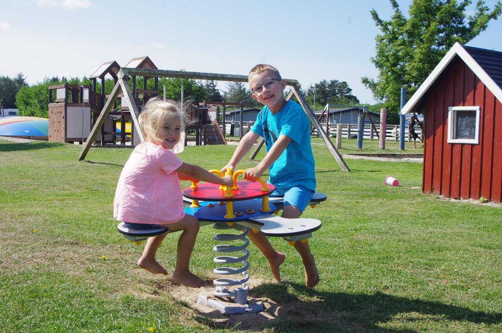 Tornby Strand Camping Cottages Hirtshals Ngoại thất bức ảnh